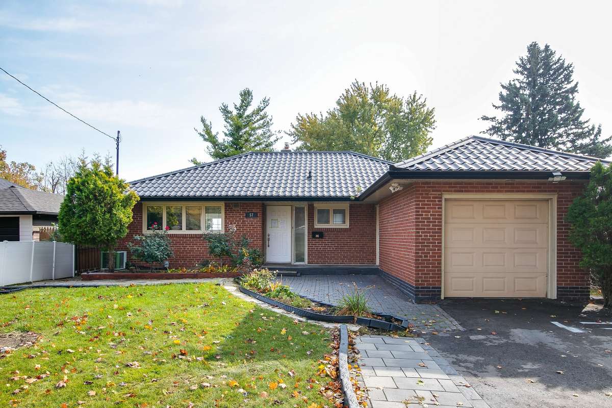 Toronto E06, ON M1N 1H3,57 Fishleigh DR