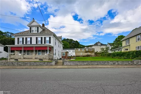 Pen Argyl Borough, PA 18072,321 -323 West Babbitt Avenue