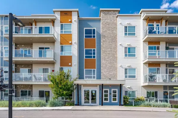 Calgary, AB T3K 2M8,370 Harvest Hills Common NE #405