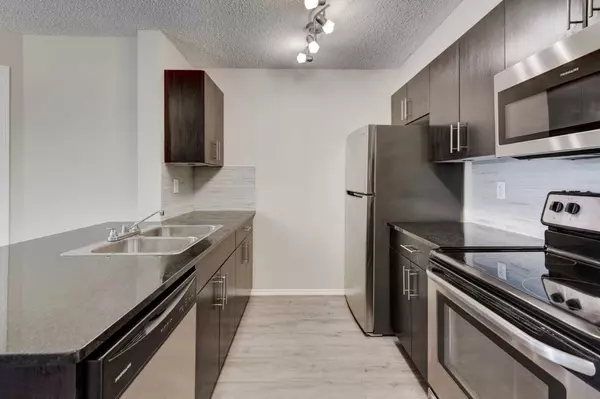 Calgary, AB T2X 2B9,81 Legacy BLVD SE #1335