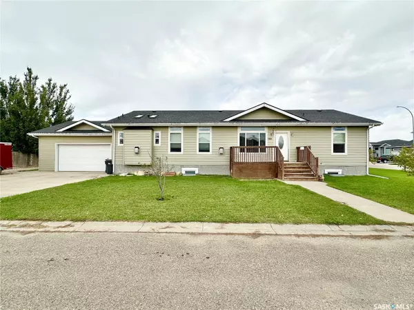 796 Johnston DRIVE, Weyburn, SK S4H 3M5