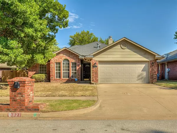 921 Golden Eagle Drive, Norman, OK 73072