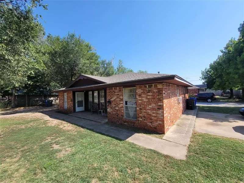 202 E Hayes Street, Norman, OK 73069