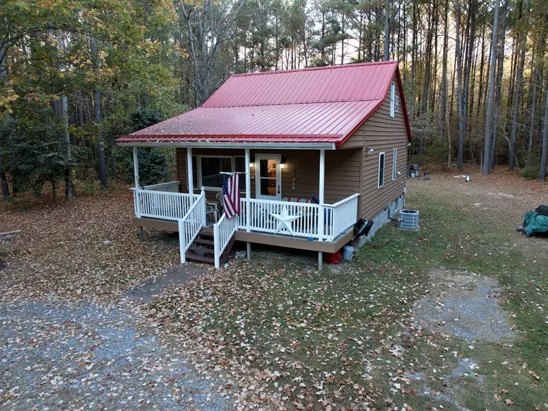 559 Sandy Beach RD, Heathsville, VA 22473