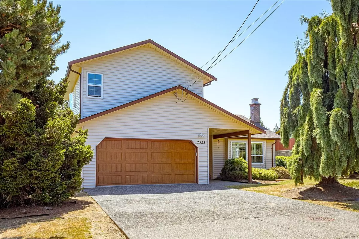 Central Saanich, BC V8M 1V6,2523 James Island Rd