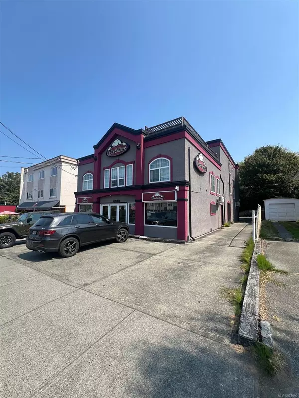 Victoria, BC V8X 1E9,3185 Quadra St