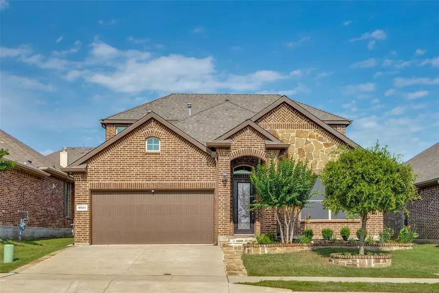 9924 Bodega Bay Road, Fort Worth, TX 76177