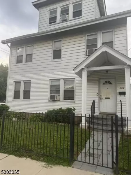 202 Goldsmith Ave, Newark City, NJ 07112