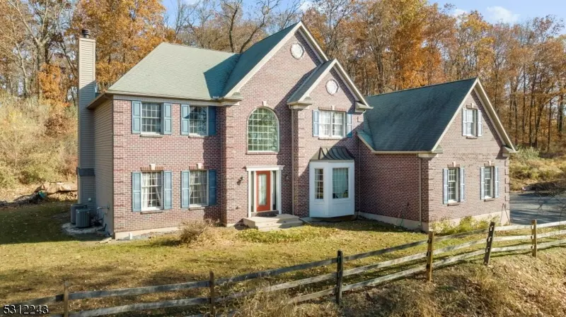 94 Sweet Hollow Rd, Alexandria Twp., NJ 08848