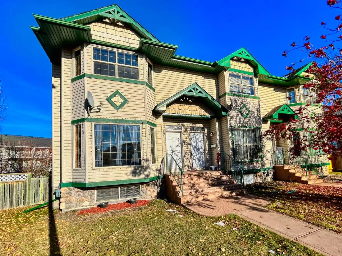 Red Deer, AB T4R 2Y3,57 Abel Close W