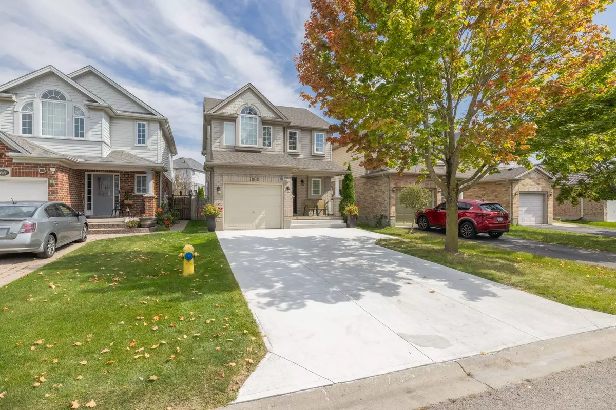 London, ON N5X 4K4,1860 Rollingacres DR