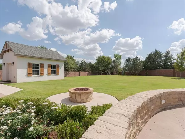 Edmond, OK 73012,18601 Wolf Creek Drive