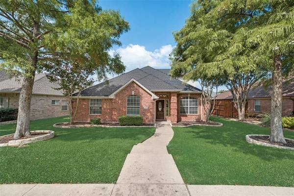 1527 Redeemer Road,  Allen,  TX 75002