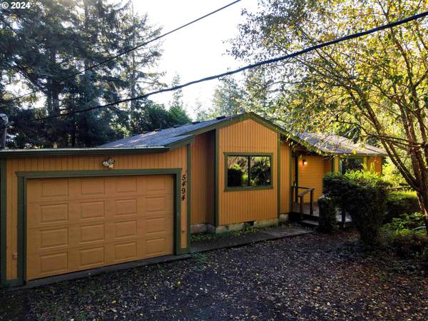 5494 LEVAGE DR, Florence, OR 97439