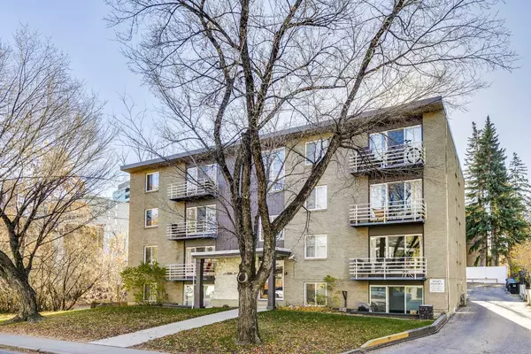 Calgary, AB T2S 0L2,215 25 AVE Southwest #203