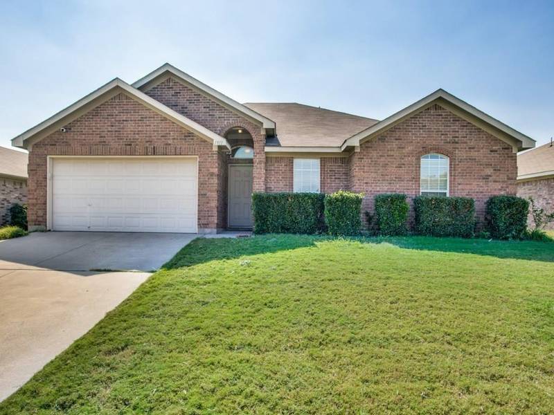 1911 Cancun Drive, Mansfield, TX 76063