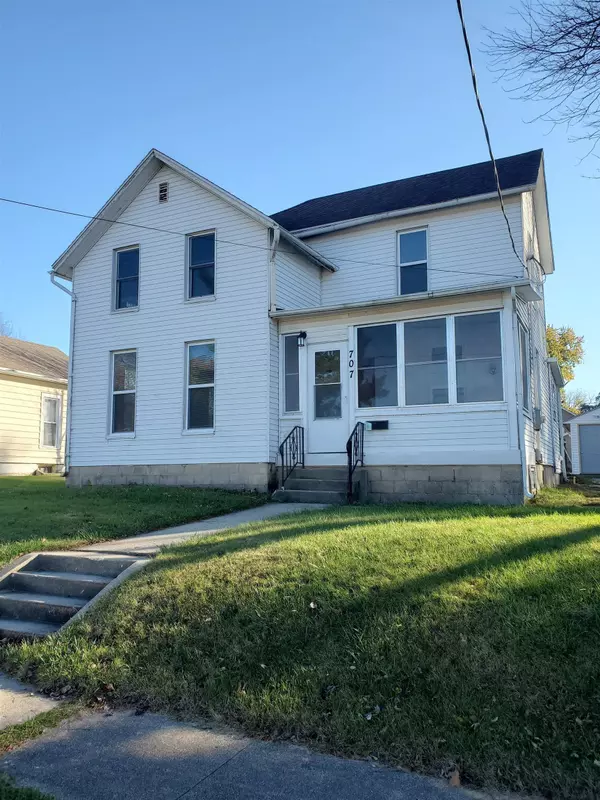 707 E Illinois, Freeport, IL 61032