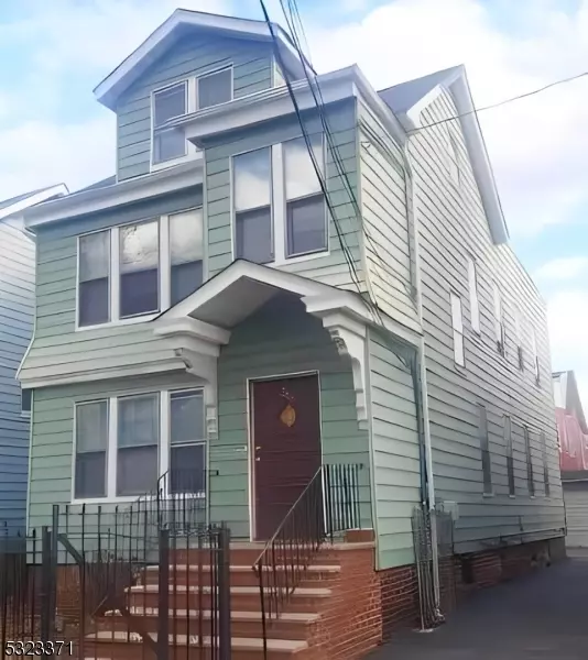 286-288 Wainwright St, Newark City, NJ 07112