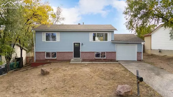 3325 Calaveras WAY, Colorado Springs, CO 80910