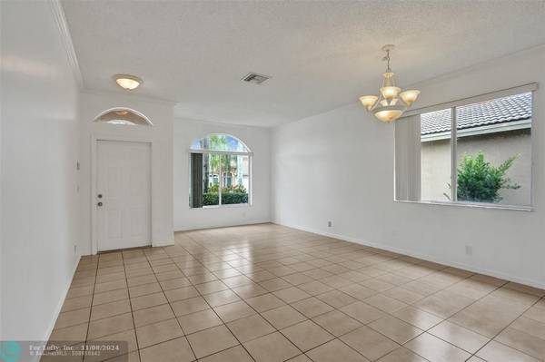 Coconut Creek, FL 33073,3717 Pebblebrook Mnr