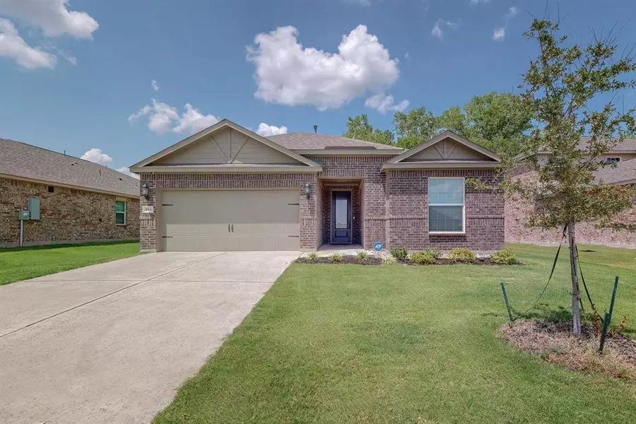 824 Jackel Drive, Anna, TX 75409