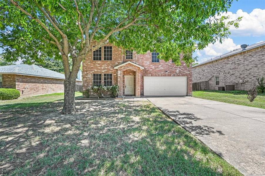 907 Collins Boulevard, Cedar Hill, TX 75104