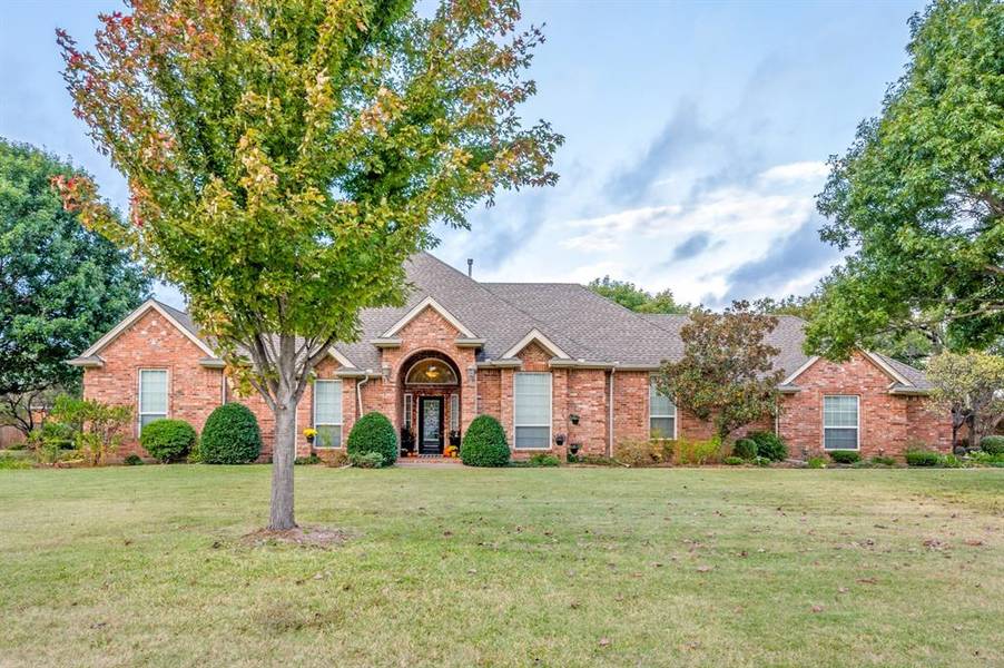 3600 Blossom Park Court, Dalworthington Gardens, TX 76016