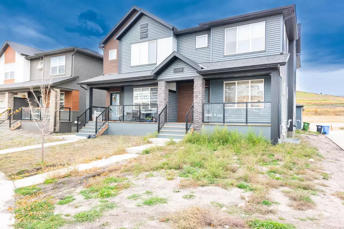 Calgary, AB T2X 4Y8,275 Wolf Creek WAY Southeast