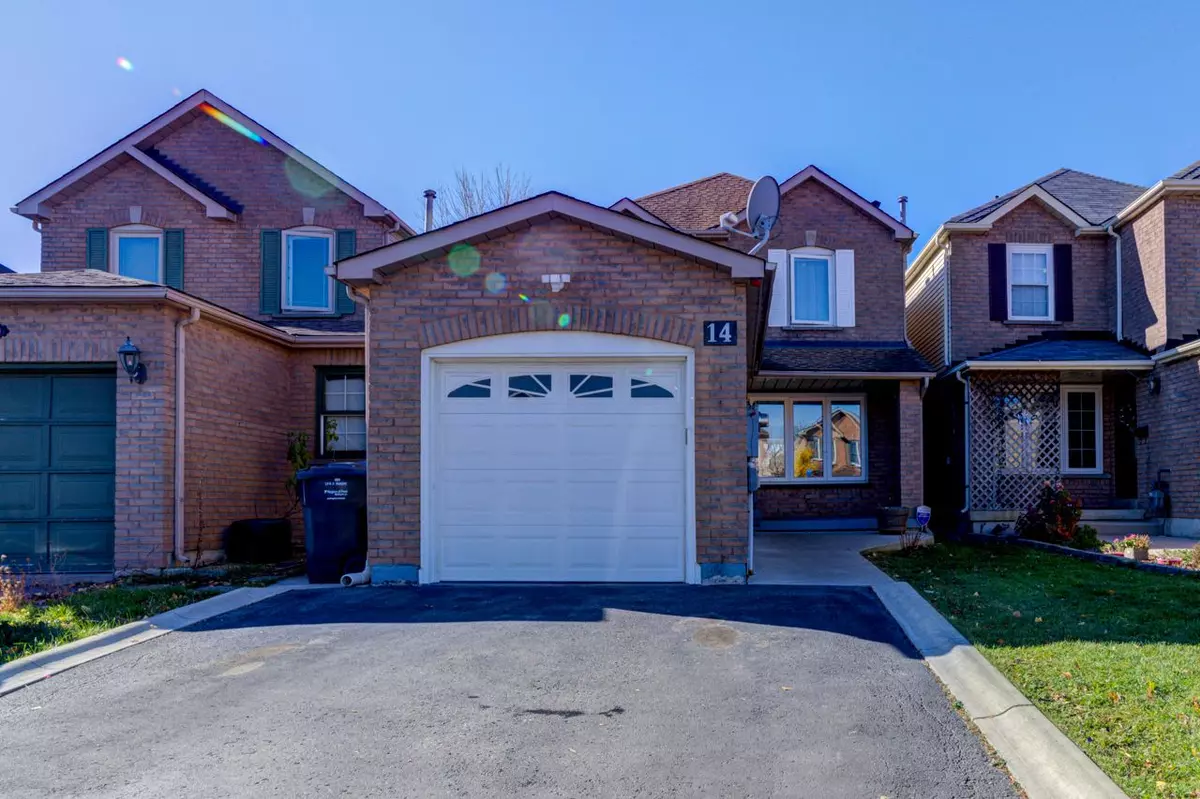 Brampton, ON L6Z 4E3,14 Solway AVE