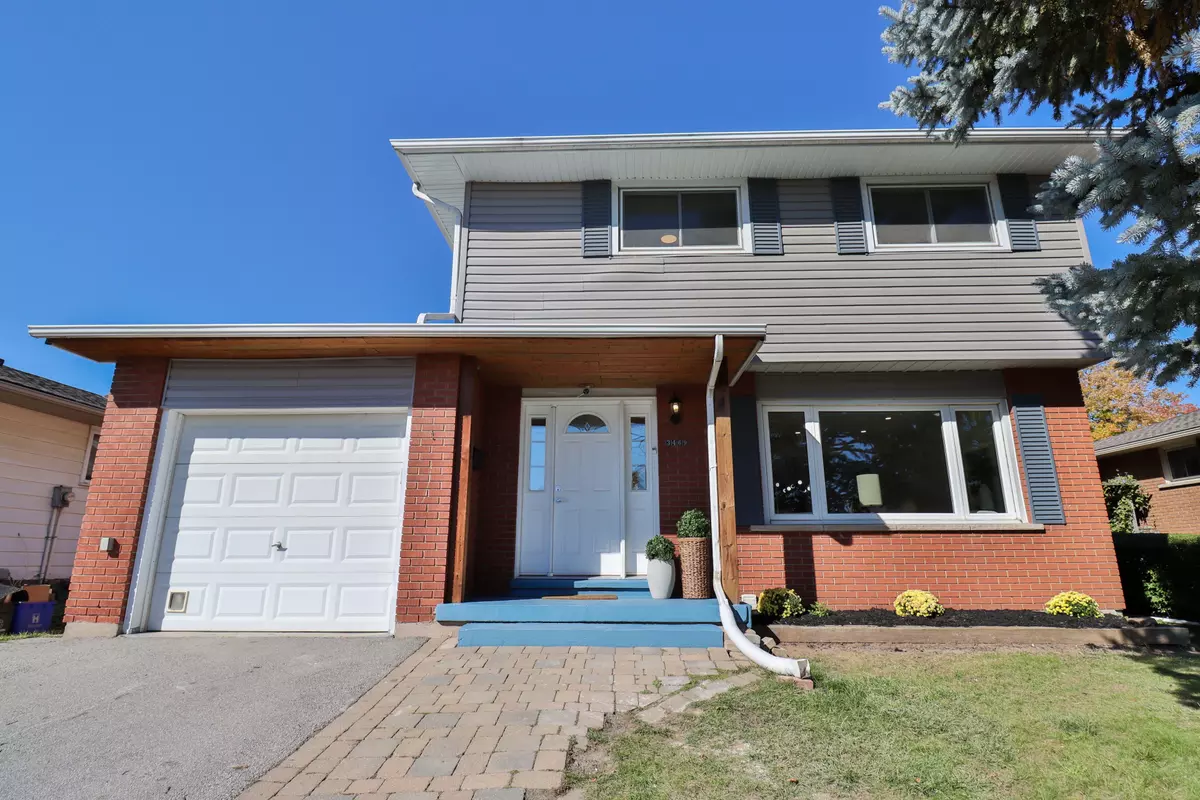 Burlington, ON L7N 2R1,3469 Rockwood DR