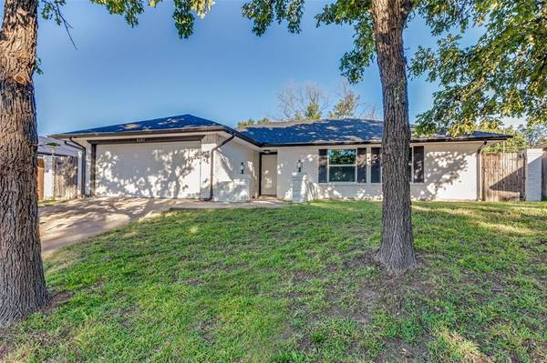 6321 Canyon Circle,  Fort Worth,  TX 76133