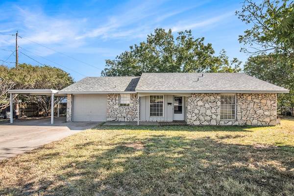 503 Raupe Lane,  Granbury,  TX 76048