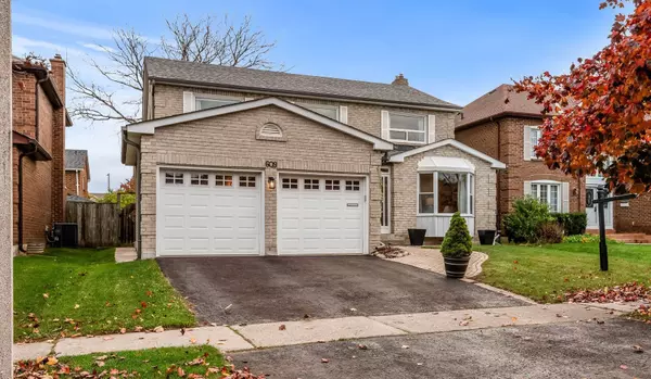 609 Amberwood CRES, Pickering, ON L1V 3Y6