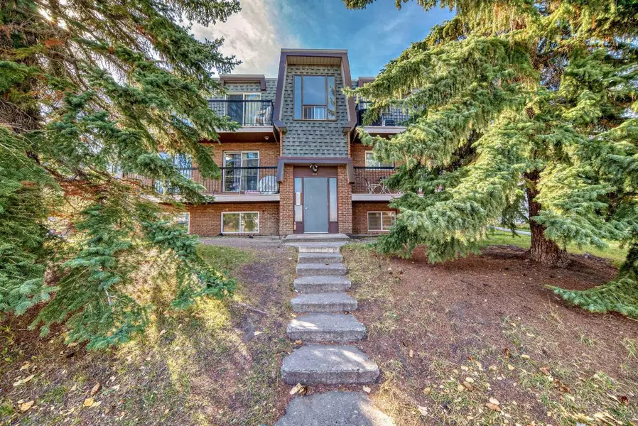 427 Huntsville CRES Northwest #101, Calgary, AB T2R1E3