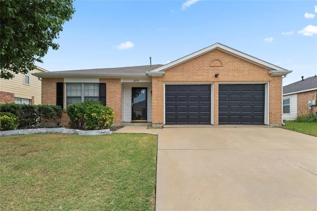 Arlington, TX 76002,6718 Ambercrest Drive