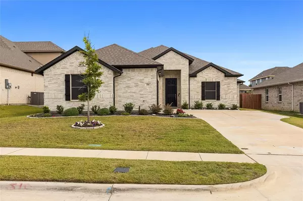 316 Creighton Avenue, Red Oak, TX 75154