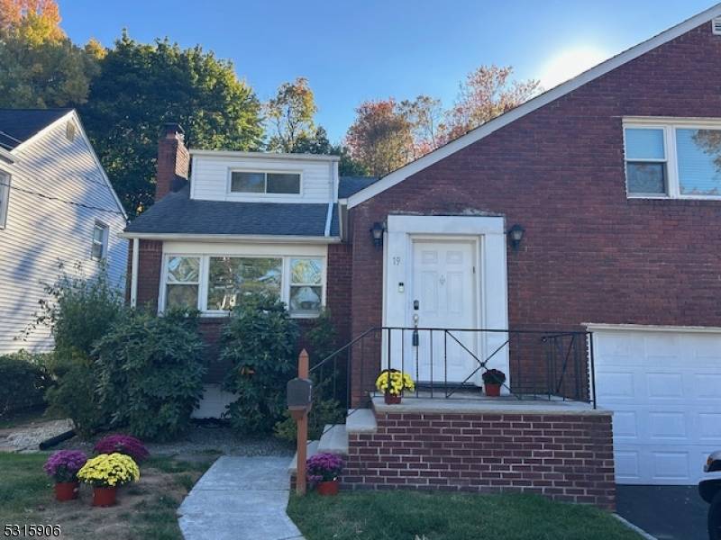 19 Hooper Ave, West Orange Twp., NJ 07052