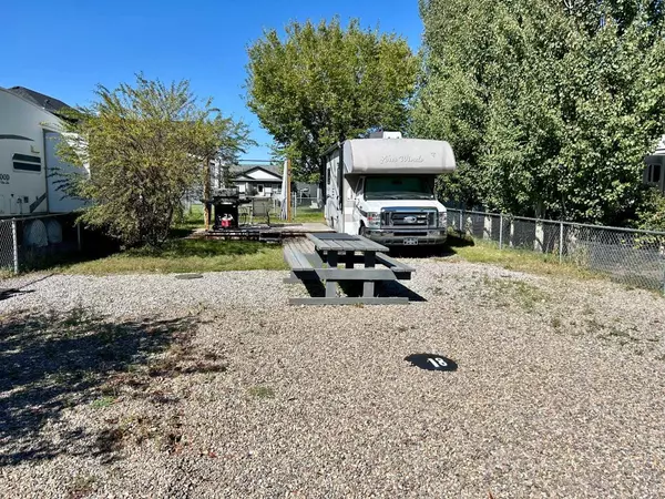 18 cormorant CRES, Rural Vulcan County, AB T0L 1G0