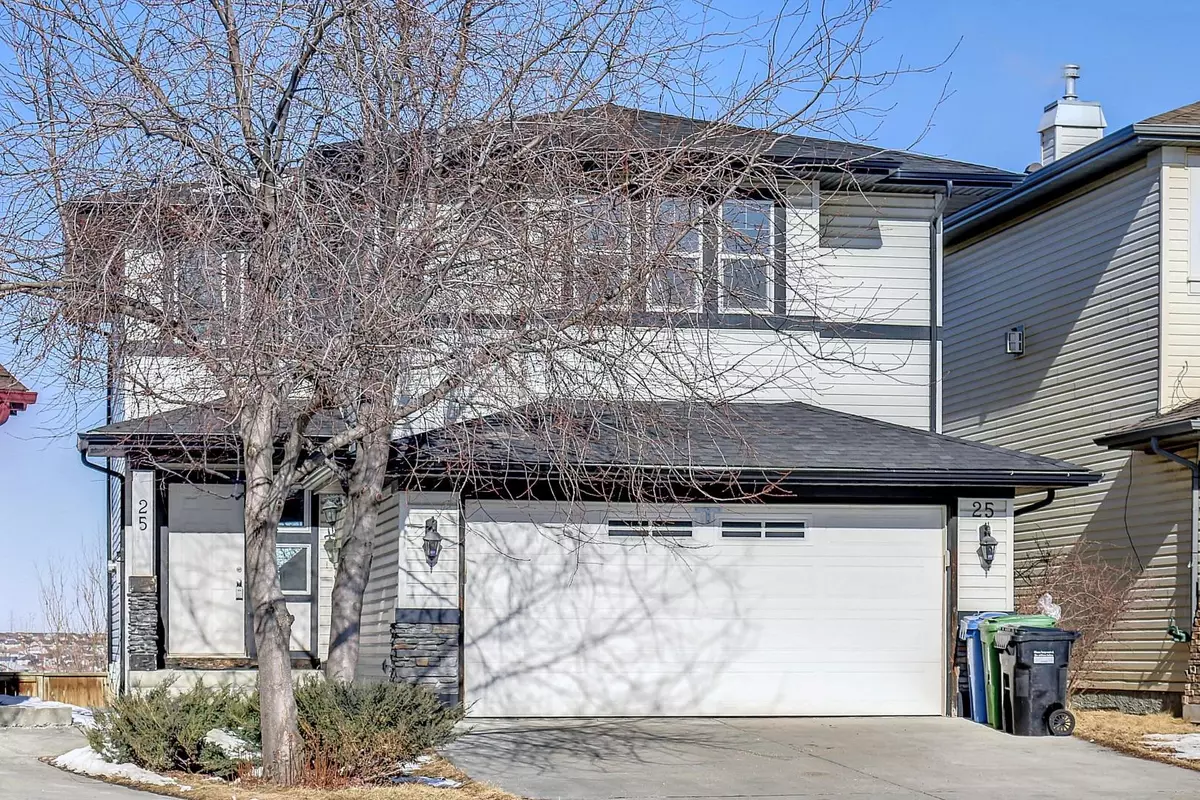 Calgary, AB T3K 5L7,25 panamount CRES NW