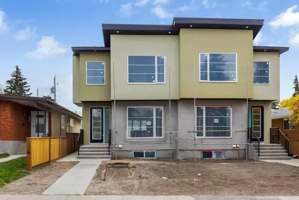 307 34 AVE Northeast, Calgary, AB T2E 2J8