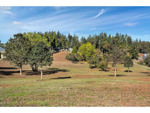 Salem, OR 97306,7825 Wildberry LN SE