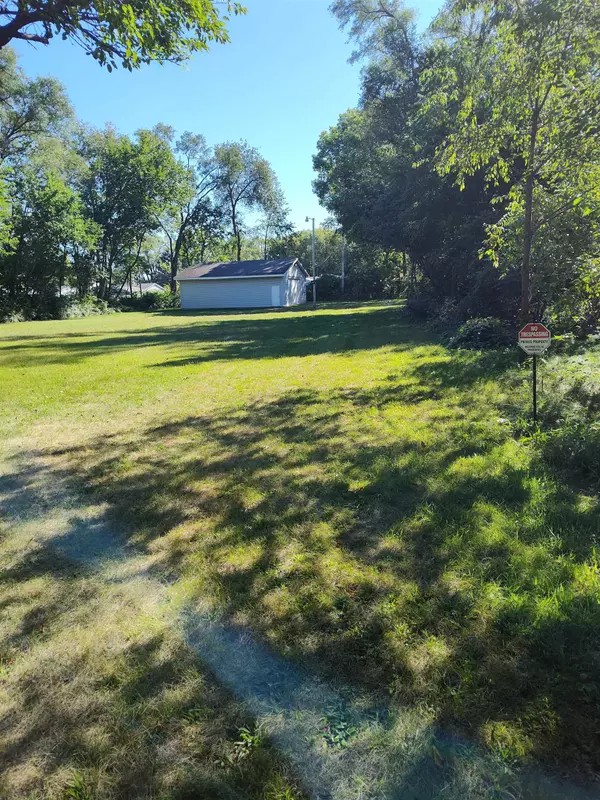 Machesney Park, IL 61115,7825 1/2 Elm Avenue