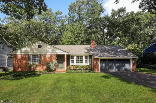 2667 Crest Ln, Scotch Plains Twp., NJ 07076