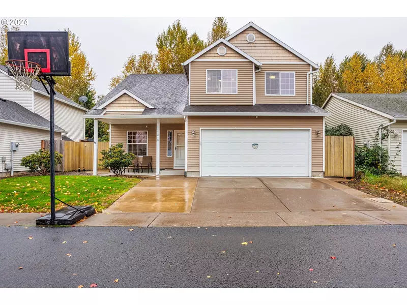 1018 NE MARINERS LOOP, Portland, OR 97211