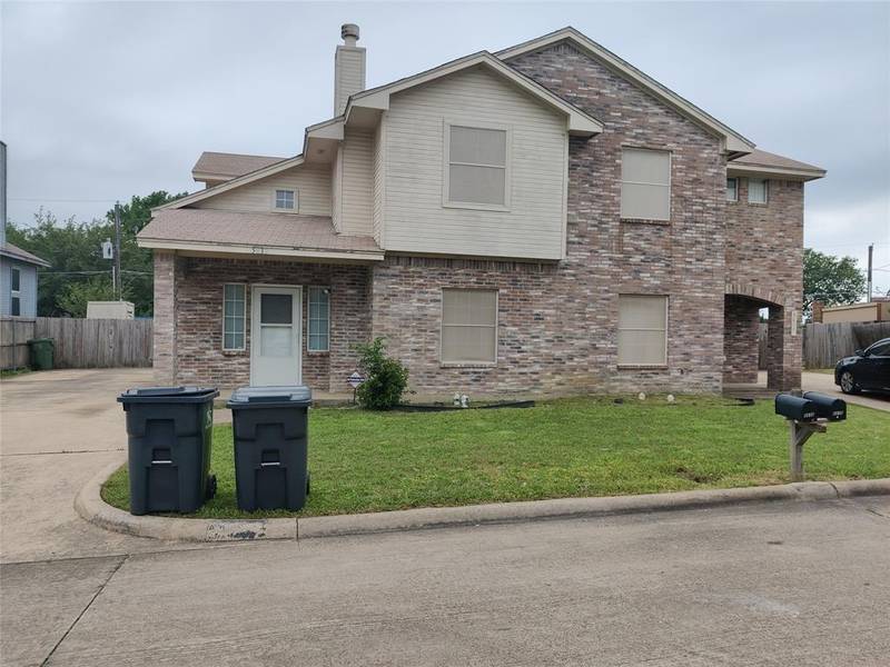 5832 Tinsley Drive, Arlington, TX 76017