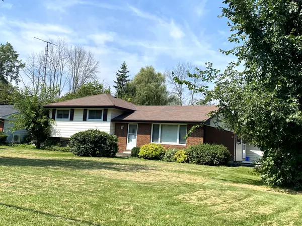 7 Jeffrey DR, Quinte West, ON K8V 5P8