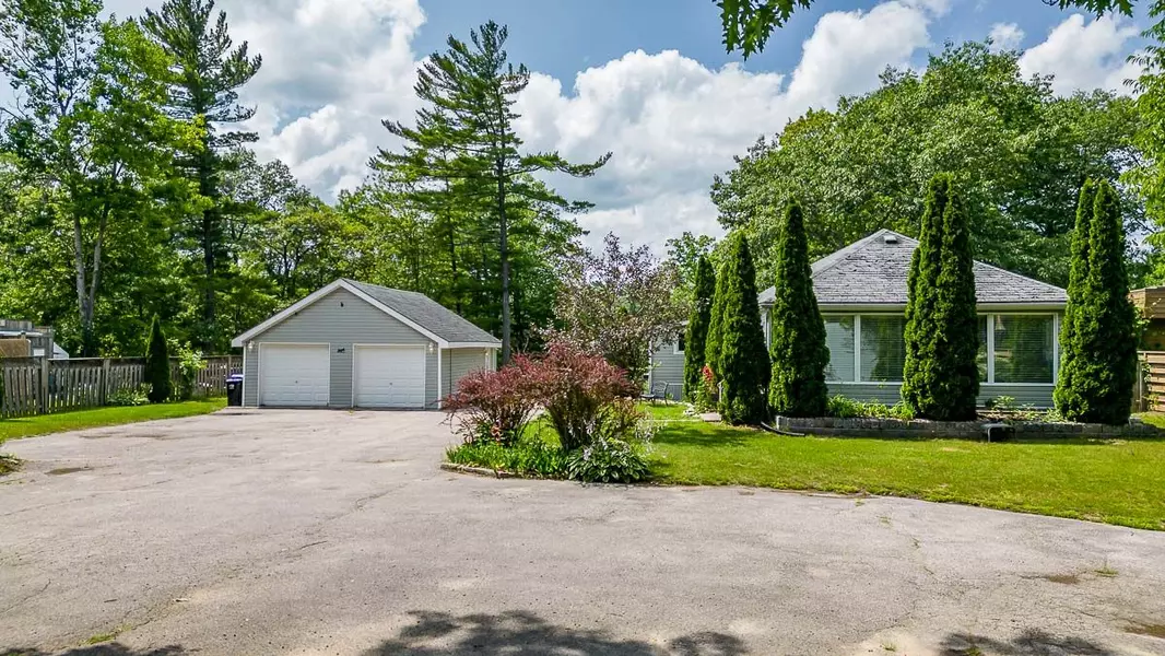 244 Oxbow Park DR, Wasaga Beach, ON L9Z 2V6