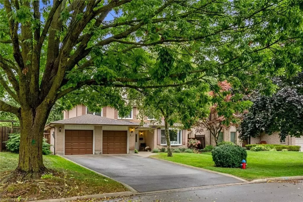 Oakville, ON L6J 5Y6,183 ALL SAINTS CRES