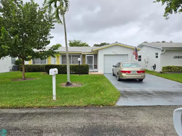 1161 NW 89th Way, Plantation, FL 33322