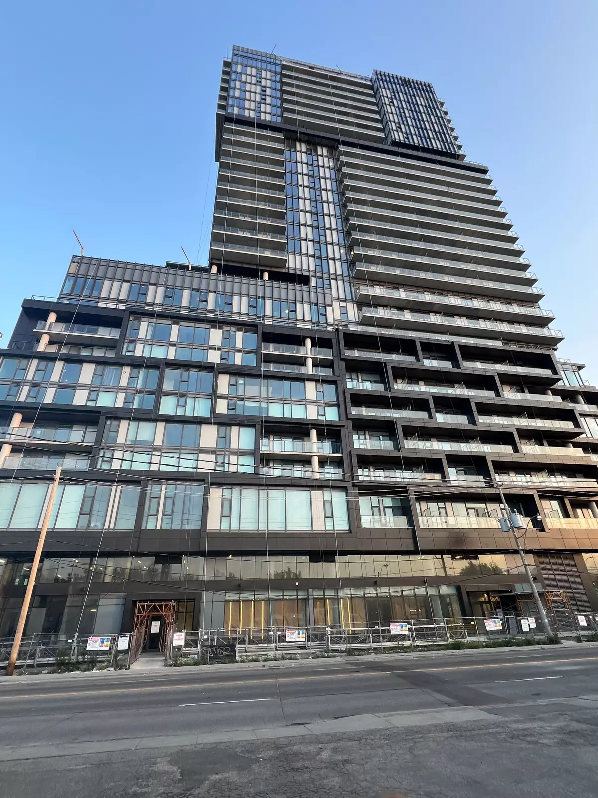 Toronto W02, ON M6H 2A6,1285 Dupont ST #703